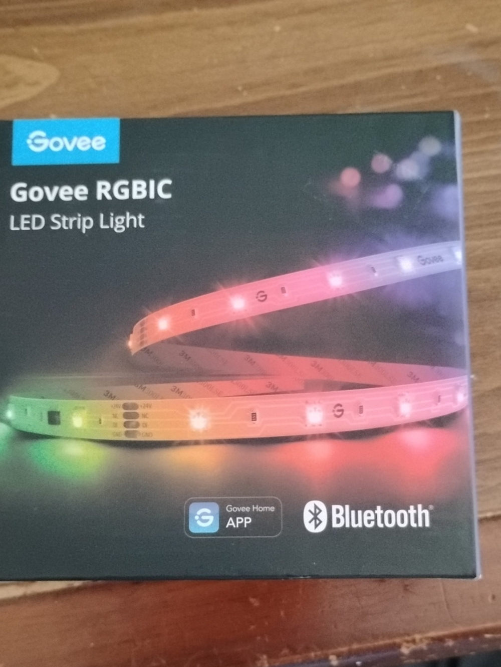 RGBIC LED Strip Light - Multicolor Bluetooth Smart Control